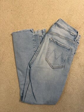 MOTHER Light Blue Cropped Jeans with Raw Hem